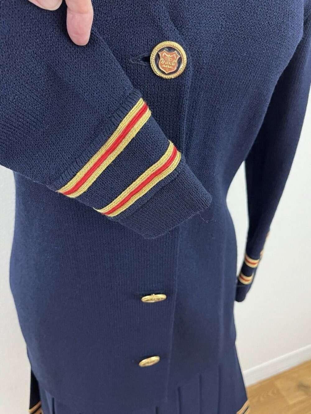 St. John Santana Knit 2pc Pleated Skirt Suit Set Nautical Braid Trim Jacket 6 - Picture 6 of 14
